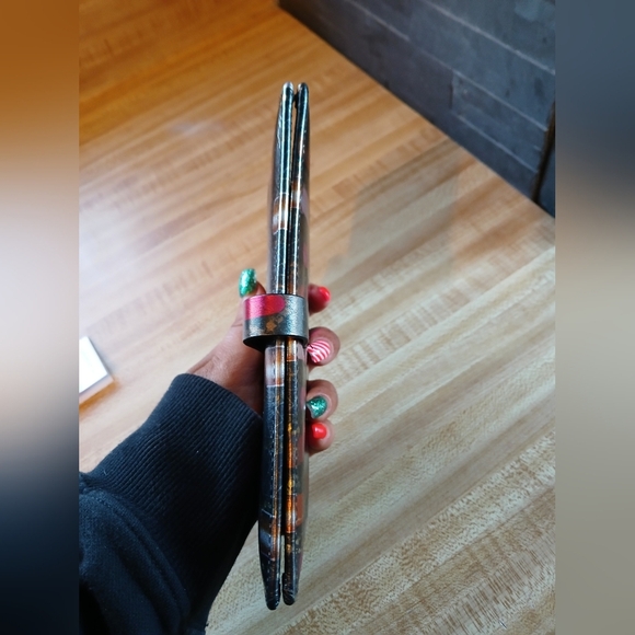 🔹️Kurt Geiger🔹️  💕RARE💕 Black and Multicolor Lipstick Print Clutch - Picture 7 of 13